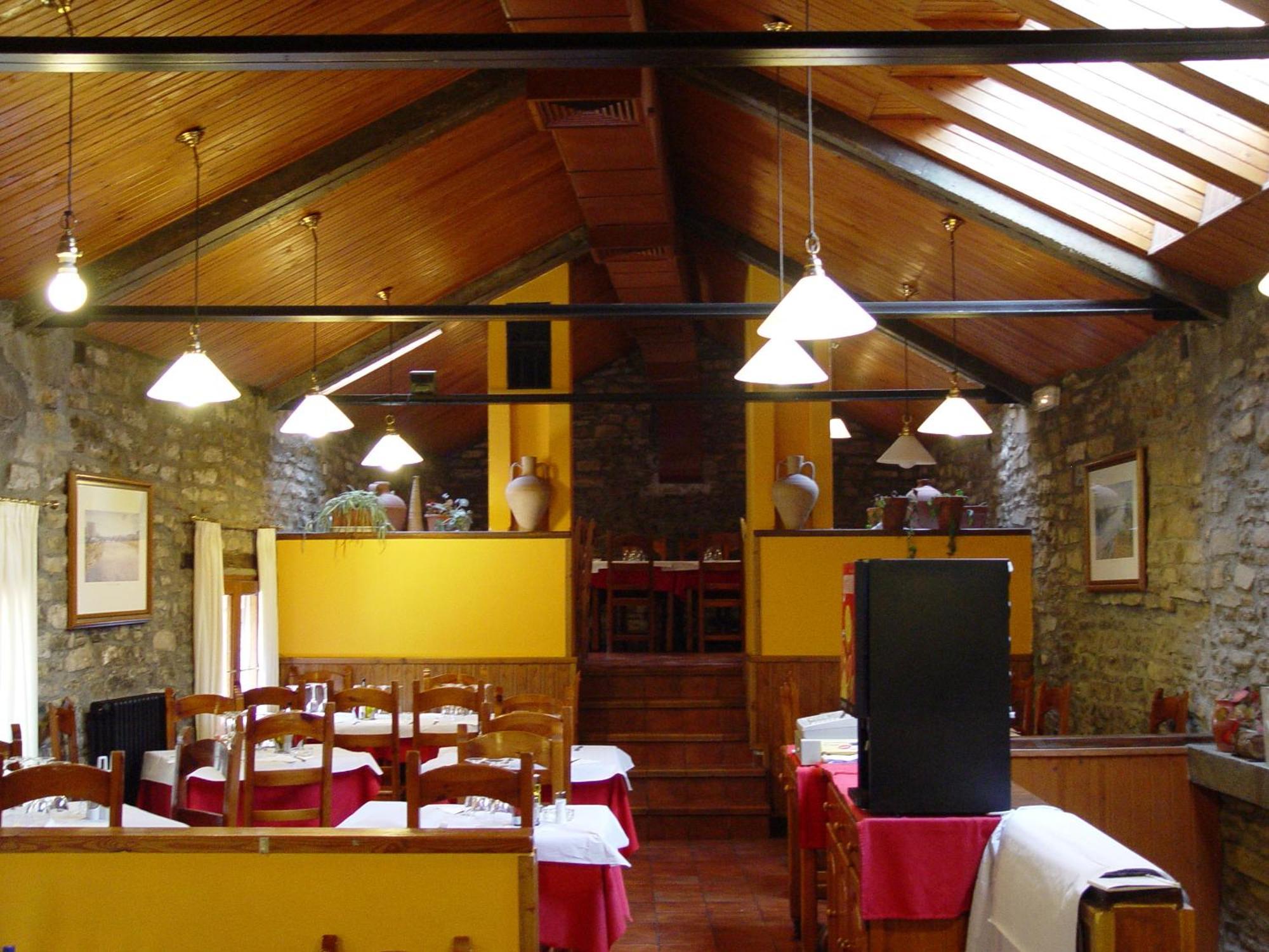 Casa Forestal Aínsa Oda fotoğraf